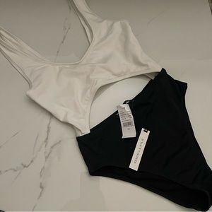 Kendall & Kylie black and white cut out one piece XS